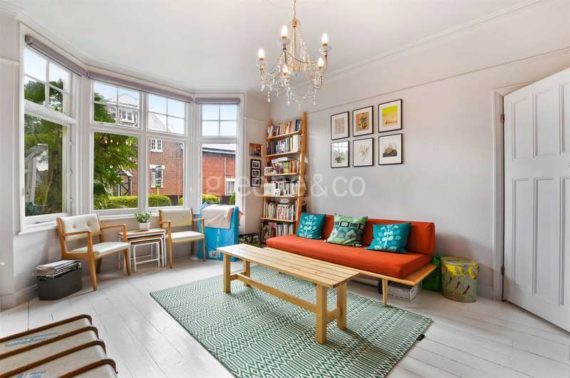 4&nbsp;Bedroom&nbsp;Detached